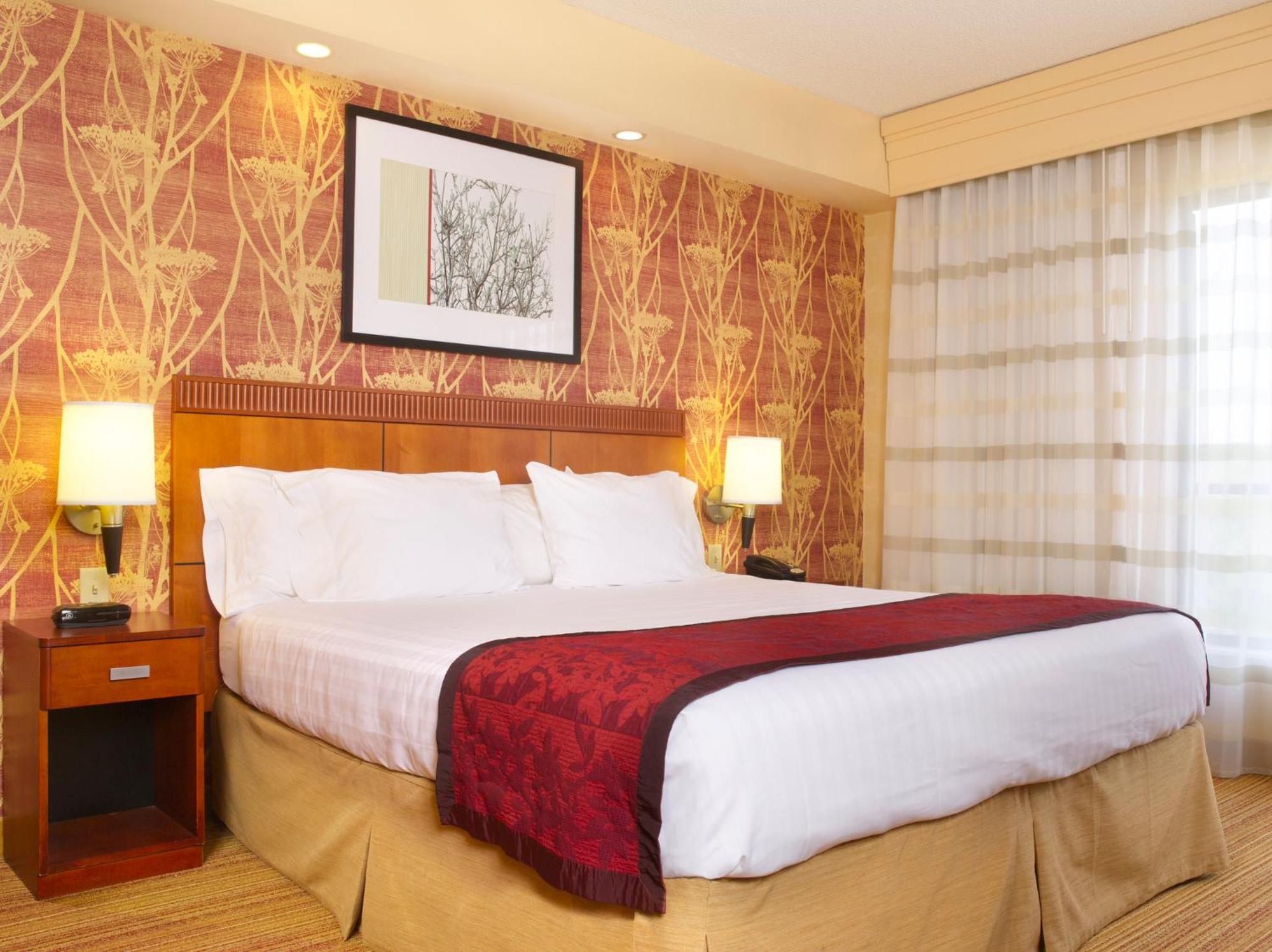 คอร์ตยาร์ด ฟิลาเดลเฟีย แลงฮอร์น Hotel ภายนอก รูปภาพ