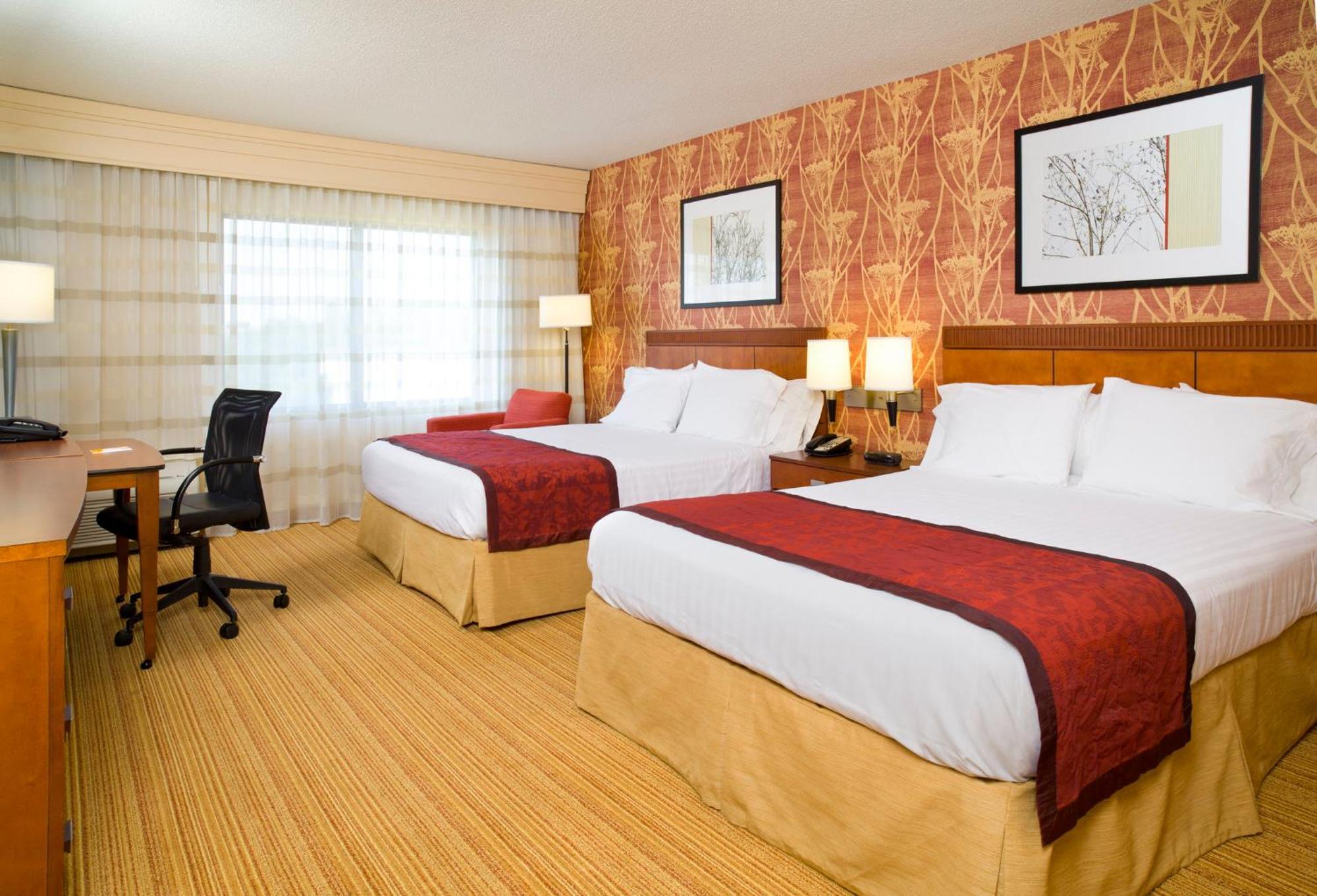 คอร์ตยาร์ด ฟิลาเดลเฟีย แลงฮอร์น Hotel ภายนอก รูปภาพ