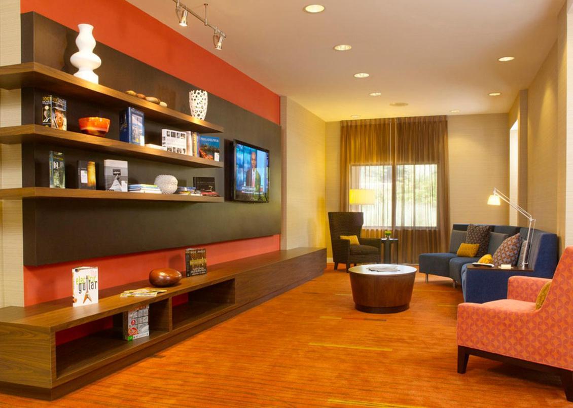 คอร์ตยาร์ด ฟิลาเดลเฟีย แลงฮอร์น Hotel ภายนอก รูปภาพ